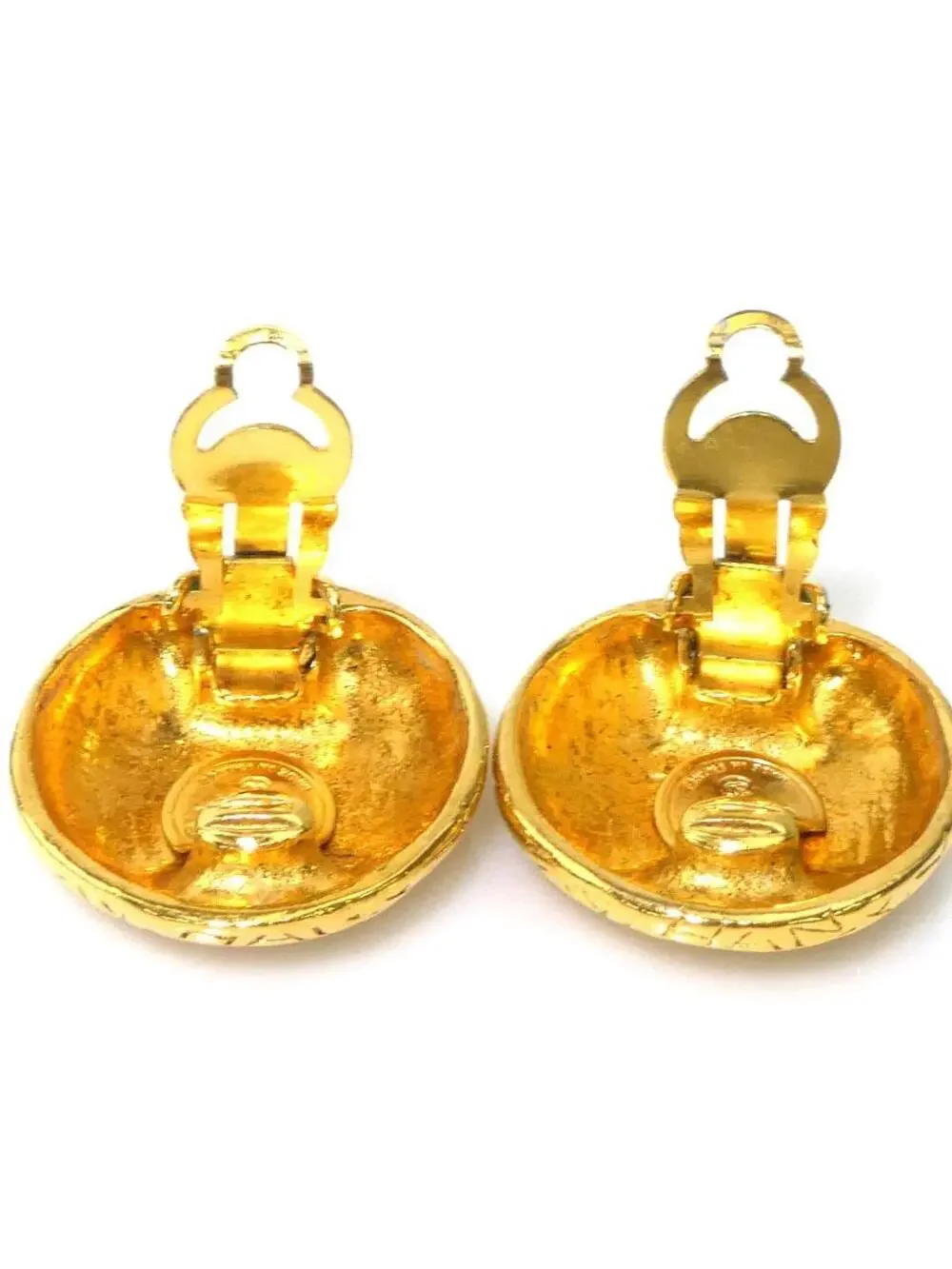 Auth Chanel Logo Clip On Earrings Gold #293942C23B
